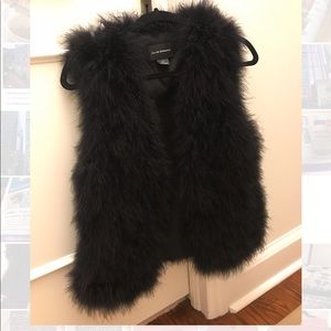 Emu Feather. Club Monaco small. Never worn